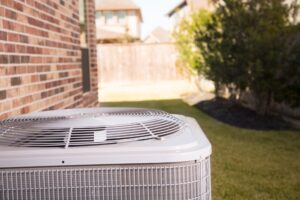 3 Reasons Why Your Air Conditioner Turns On & Off